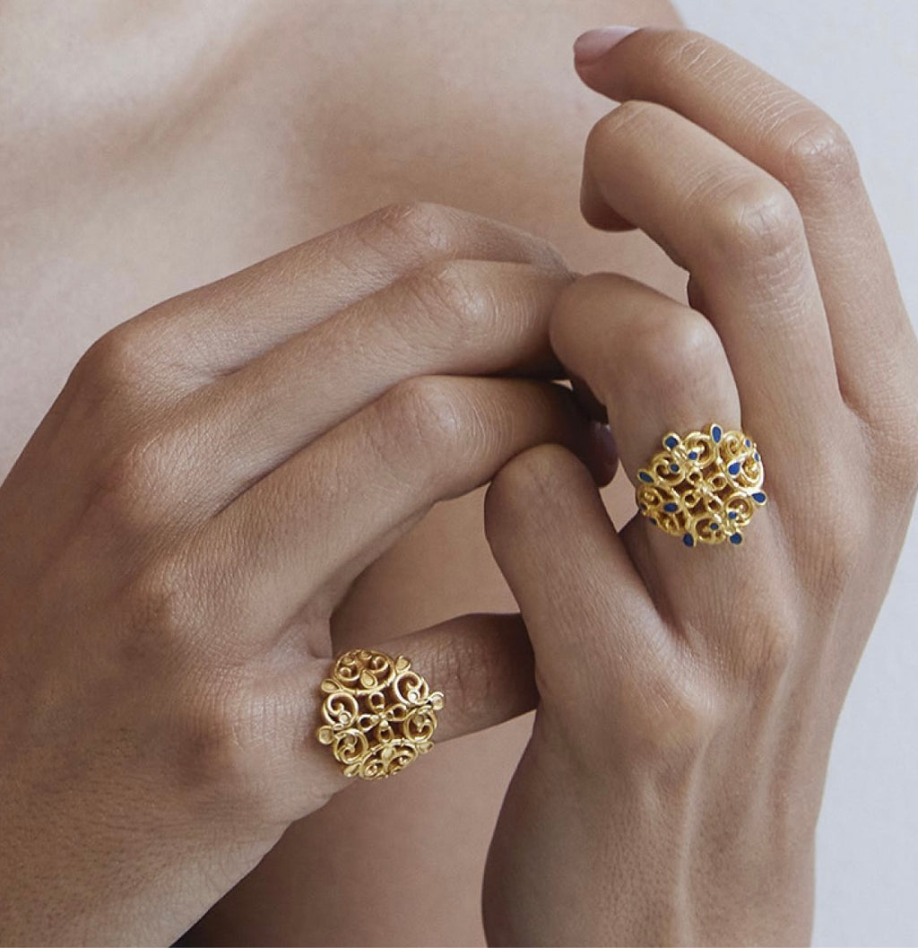 Aenalia Vaya gold ring.jpg