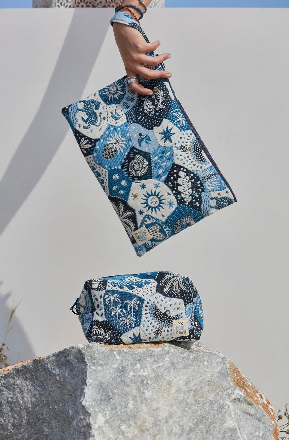 Bleecker bag and pouch BELIZE lifestyle.jpg