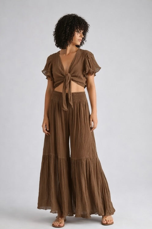 Dartemide Amaryllis top Dido pants front.jpg