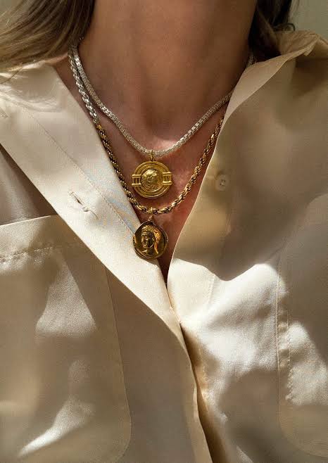Hercules coin necklace-1.JPG