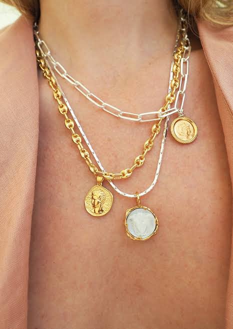 Hercules coin necklace-2.JPG