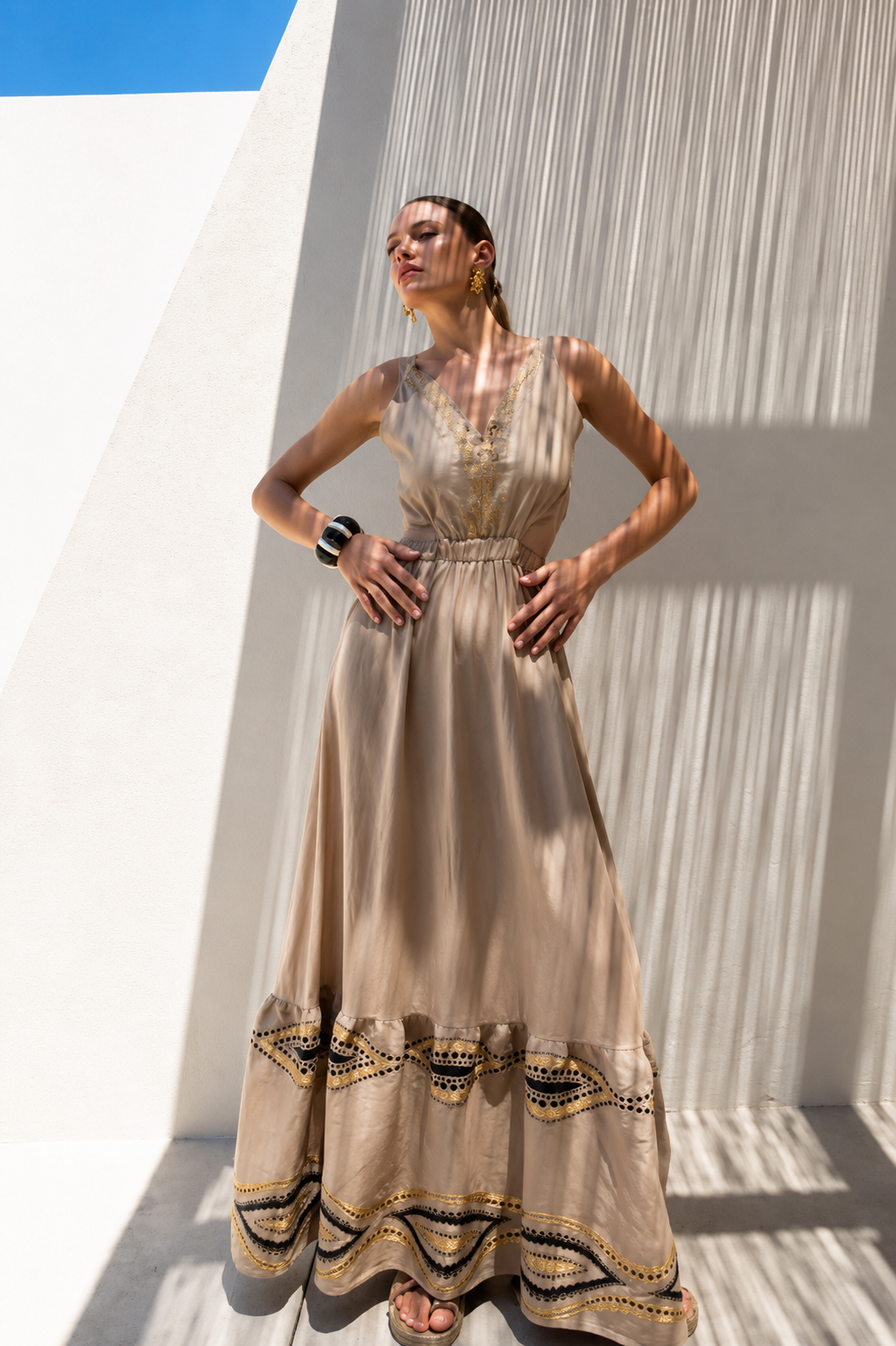 Gold Black Beige Dress — Mystery Resort