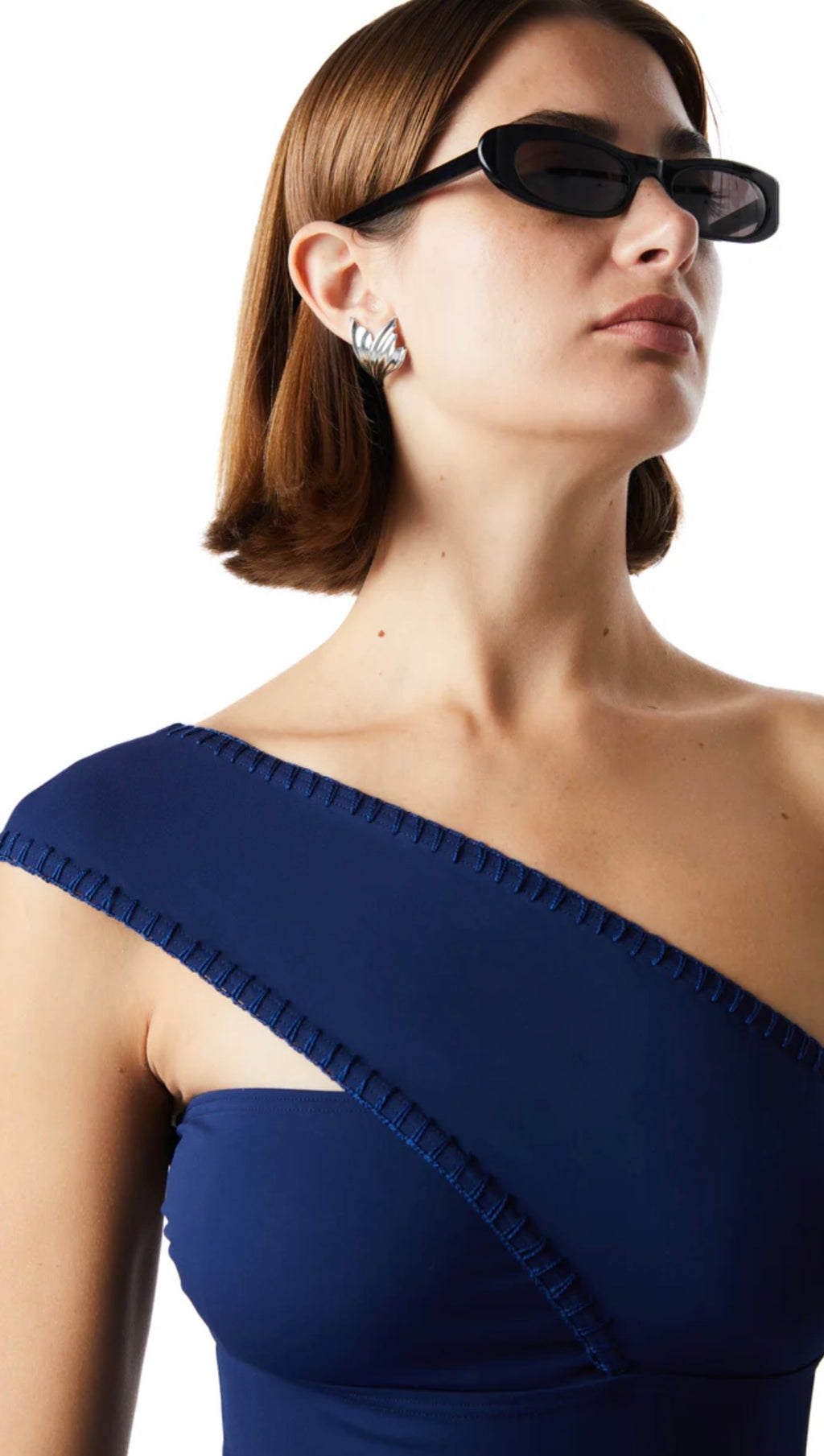 Kiohne OLIVIA HAND EMBROIDERed front navy close.jpg