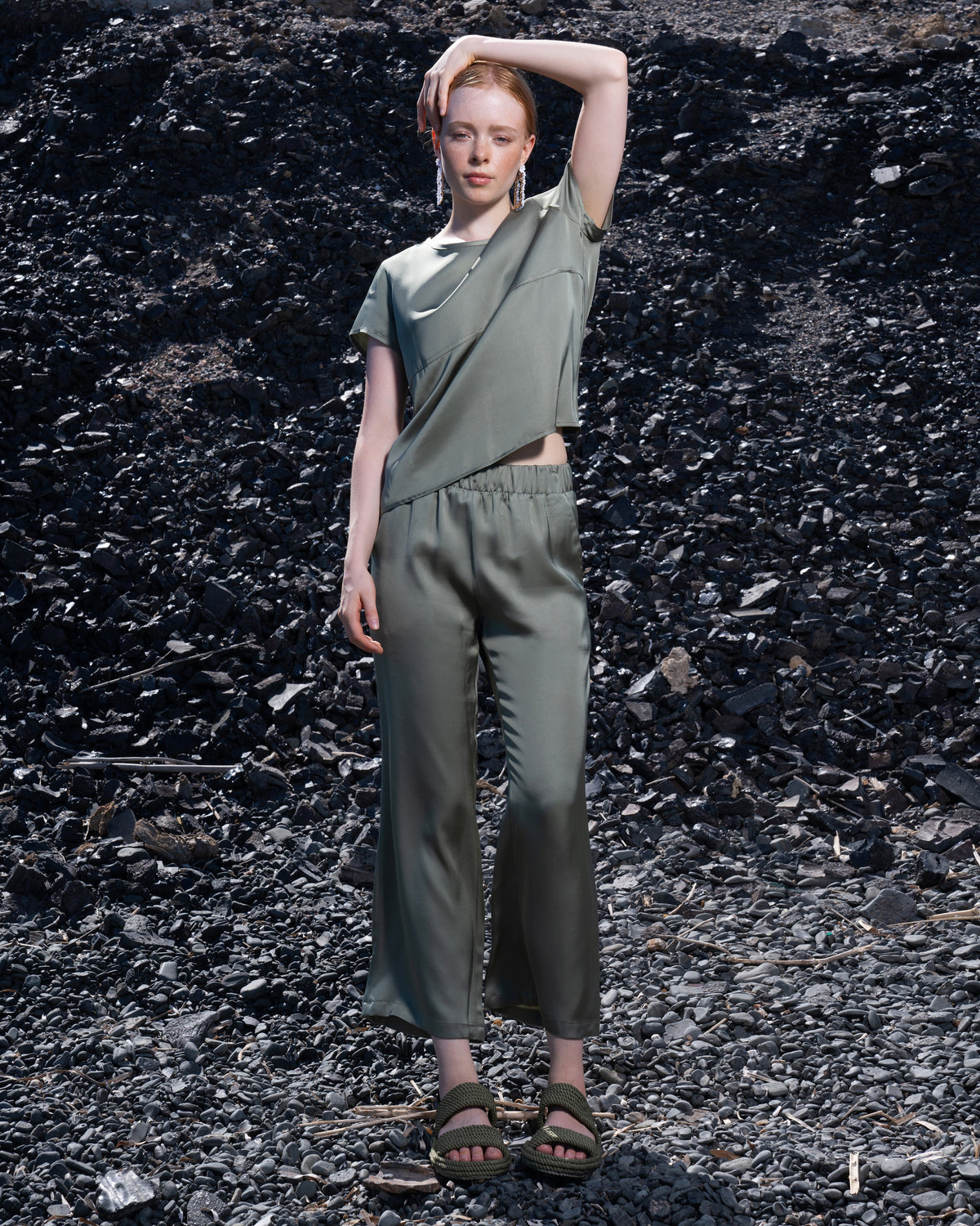 Maradoro khaki set.jpg