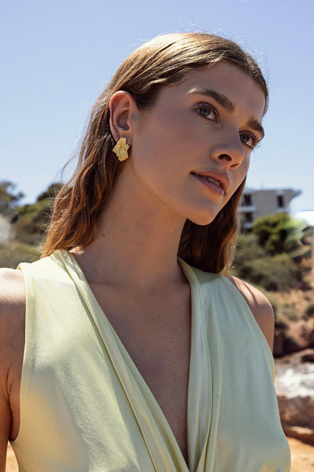 Reve aurelis earrings lifestyle.jpg